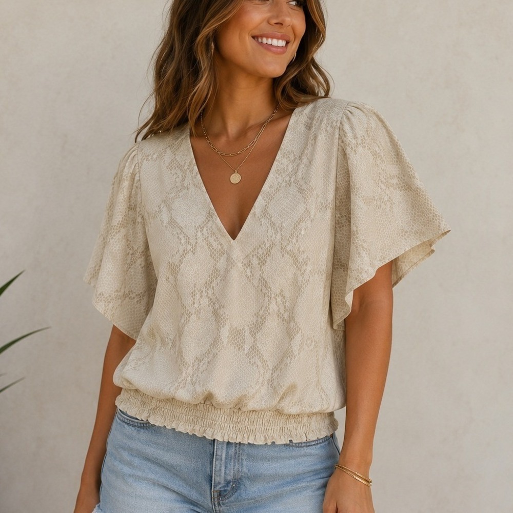 Banana Republic Womens XS Snakeskin Print Flutter Sleeve Smocked Blouse Neutral